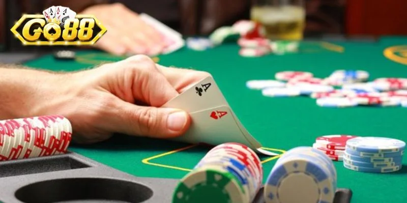 Phải suy nghĩ thật kỹ khi đặt lệnh chơi Poker